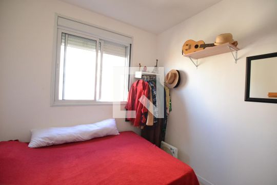Quarto 1 de apartamento para alugar com 2 quartos, 51m² em Teresópolis, Porto Alegre
