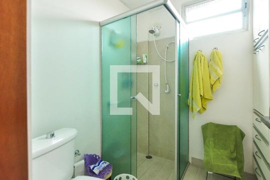 Banheiro do Quarto 2 de apartamento à venda com 3 quartos, 92m² em Cerqueira César, São Paulo