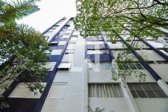 Fachada de apartamento à venda com 3 quartos, 92m² em Cerqueira César, São Paulo