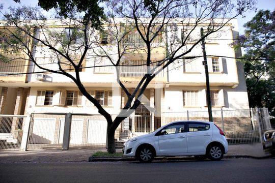 Fachada de apartamento à venda com 3 quartos, 130m² em Petrópolis, Porto Alegre