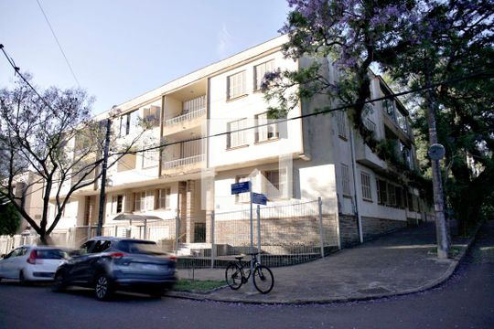 Fachada de apartamento à venda com 3 quartos, 130m² em Petrópolis, Porto Alegre