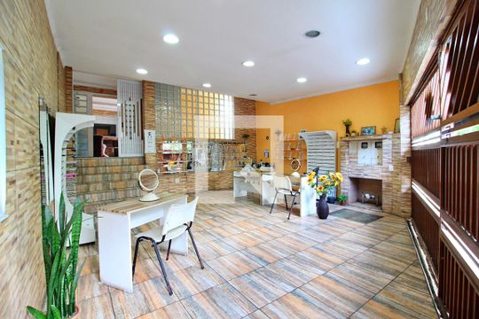 Garagem de casa à venda com 3 quartos, 222m² em Parque Novo Oratório, Santo André