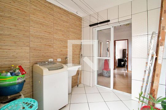 Área de Serviço de casa à venda com 3 quartos, 222m² em Parque Novo Oratório, Santo André