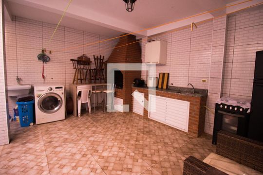Área de Serviço e Churrasqueira de casa à venda com 2 quartos, 120m² em Vila Regina ( Zona Leste), São Paulo