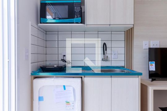 Studio de kitnet/studio para alugar com 1 quarto, 18m² em Chácara Santo Antônio (zona Sul), São Paulo