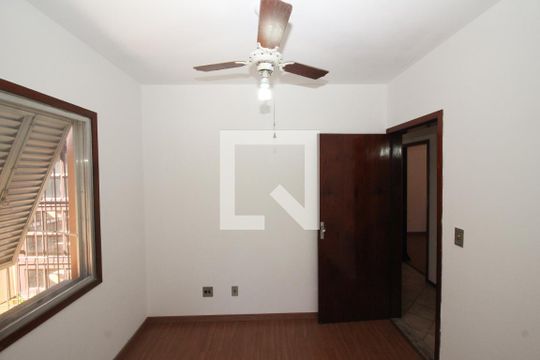 Quarto 3 de casa à venda com 4 quartos, 230m² em Cavalhada, Porto Alegre