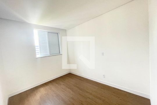 Quarto de apartamento à venda com 3 quartos, 148m² em Manacás, Belo Horizonte