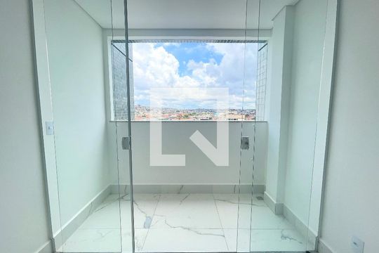 Varanda Sala de apartamento à venda com 3 quartos, 73m² em Manacás, Belo Horizonte