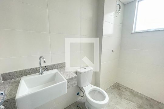 Banheiro de apartamento à venda com 3 quartos, 73m² em Manacás, Belo Horizonte