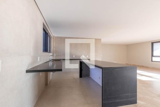 Cozinha de apartamento à venda com 4 quartos, 224m² em Santa Lúcia, Belo Horizonte