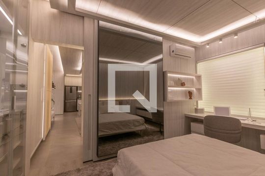 Quarto de apartamento à venda com 1 quarto, 55m² em Lourdes, Belo Horizonte