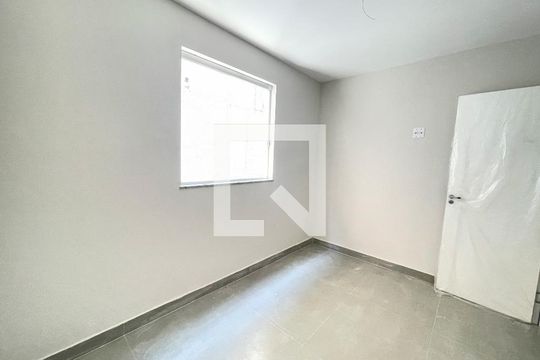Quarto 2 de casa à venda com 2 quartos, 65m² em Planalto, Belo Horizonte