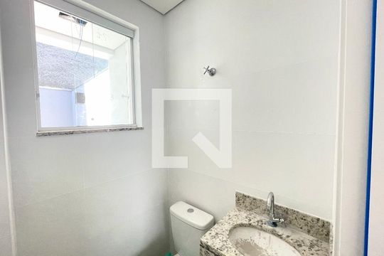 Lavabo de casa à venda com 2 quartos, 65m² em Planalto, Belo Horizonte