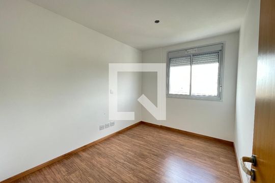 Quarto de apartamento à venda com 3 quartos, 80m² em Nova Suissa, Belo Horizonte