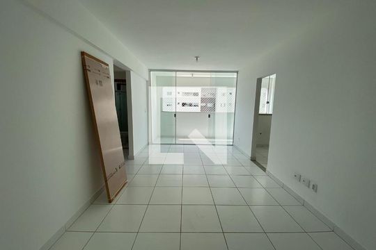 Apartamento à venda com 3 quartos, 74m² em Estrela do Oriente, Belo Horizonte