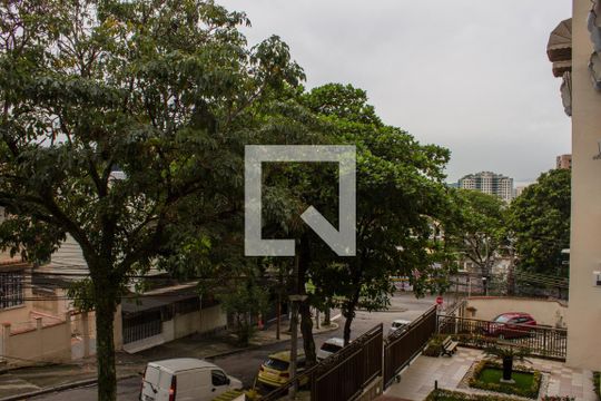 Sala - 2º Andar - Vista de casa à venda com 4 quartos, 490m² em Todos Os Santos, Rio de Janeiro