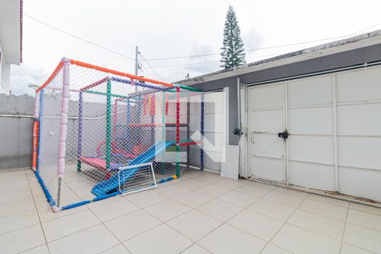 Garagem de casa de condomínio à venda com 5 quartos, 500m² em Jardim Guapira, São Paulo