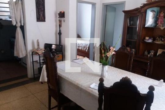 Casa à venda com 4 quartos, 400m² em Paraíso, Belo Horizonte