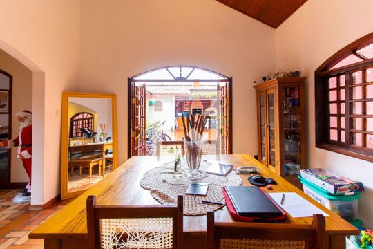 Sala  de Jantar de casa à venda com 3 quartos, 320m² em Vila Libanesa, São Paulo
