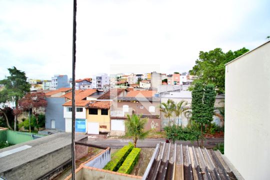Vista de casa à venda com 4 quartos, 510m² em Jardim Santo Antônio, Santo André