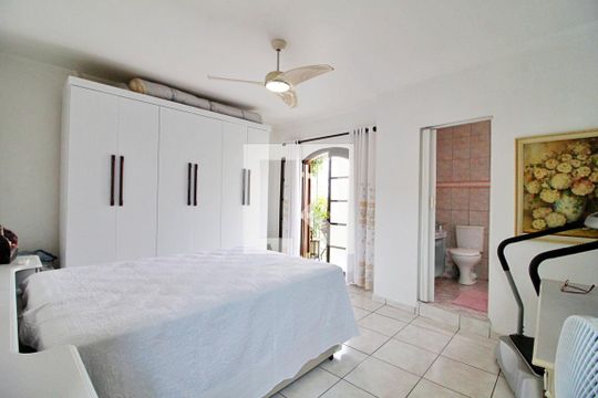Suíte 2 de casa à venda com 4 quartos, 510m² em Jardim Santo Antônio, Santo André