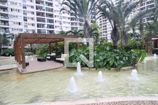 Área comum de apartamento para alugar com 2 quartos, 70m² em Jacarepaguá, Rio de Janeiro