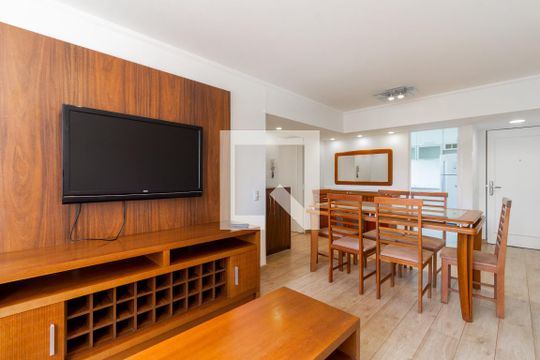 Sala de apartamento à venda com 2 quartos, 70m² em Vila Olímpia, São Paulo