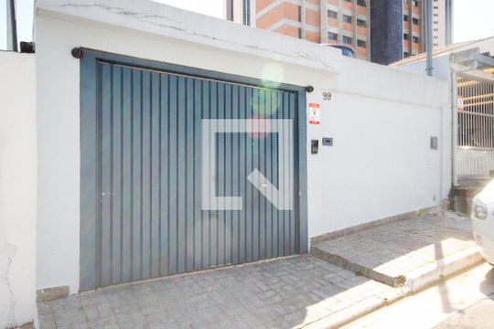 Fachada de casa à venda com 2 quartos, 147m² em Vila Santo Estéfano, São Paulo