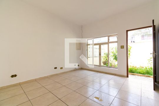 Sala de casa à venda com 2 quartos, 180m² em Vila Fachini, São Paulo