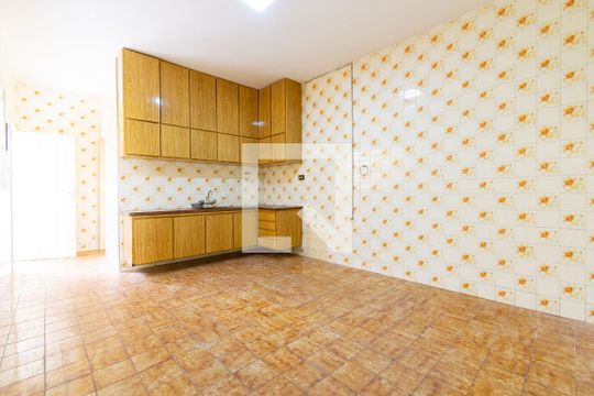 Cozinha de casa à venda com 2 quartos, 180m² em Vila Fachini, São Paulo