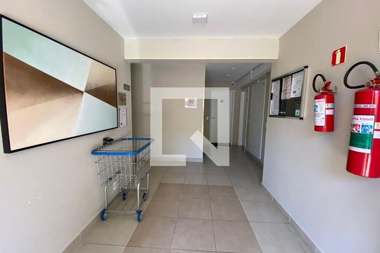 Hall de apartamento à venda com 2 quartos, 40m² em Jardim Sao Saverio, São Paulo