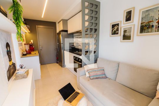 Sala de kitnet/studio à venda com 1 quarto, 30m² em Perdizes, São Paulo