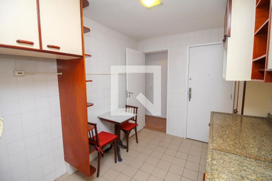 Cozinha - Armários de apartamento para alugar com 2 quartos, 83m² em Botafogo, Rio de Janeiro