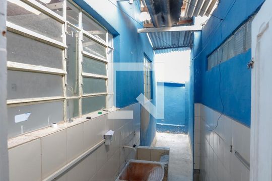 Área de Serviço de casa à venda com 8 quartos, 1200m² em Pompéia, Belo Horizonte