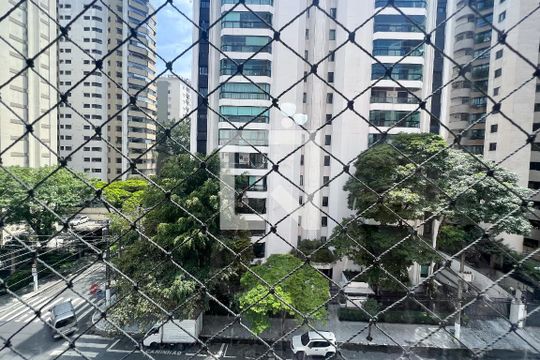 Apartamento para alugar com 2 quartos, 54m² em Indianópolis, São Paulo