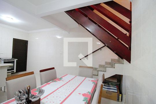 Cozinha e copa de casa à venda com 3 quartos, 269m² em Jardim Monte Alegre, Taboão da Serra