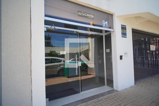 Fachada do Prédio de kitnet/studio à venda com 1 quarto, 25m² em Pátria Nova, Novo Hamburgo