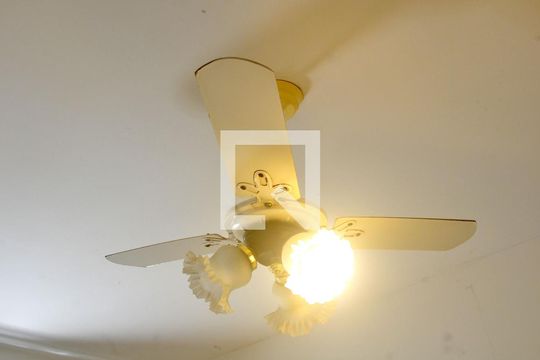 Quarto de apartamento para alugar com 1 quarto, 50m² em Itararé, São Vicente