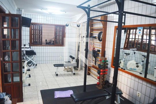 Academia de apartamento para alugar com 1 quarto, 50m² em Itararé, São Vicente
