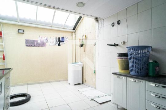 Área de Serviço de casa à venda com 3 quartos, 110m² em Vila Paulistania, São Paulo