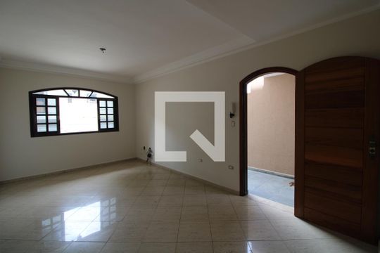 Casa à venda com 3 quartos, 217m² em Vila Constancia, São Paulo