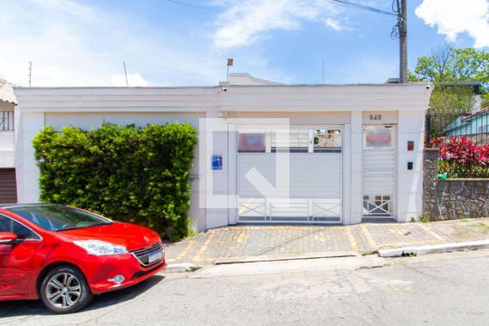 Fachada de casa de condomínio à venda com 3 quartos, 70m² em Vila Esperança, São Paulo