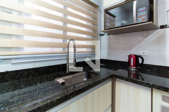 Cozinha de casa de condomínio à venda com 3 quartos, 70m² em Vila Esperança, São Paulo