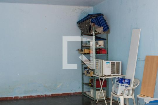 Garagem de casa à venda com 3 quartos, 296m² em Encantado, Rio de Janeiro