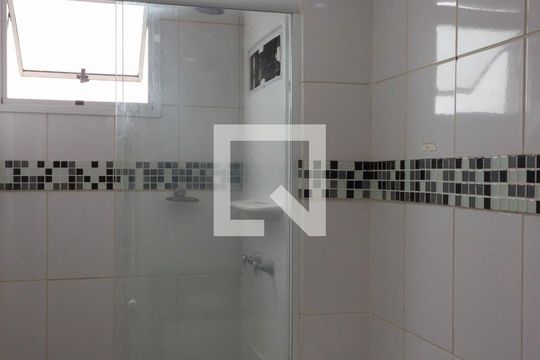 Banheiro de apartamento à venda com 2 quartos, 54m² em Maruípe, São Bernardo do Campo