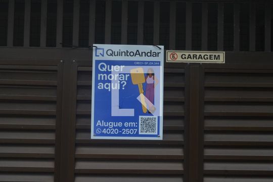 Fachada de casa para alugar com 1 quarto, 50m² em Vila Valenca, São Vicente