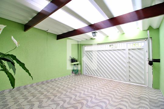Garagem de casa à venda com 3 quartos, 185m² em Campestre, Santo André