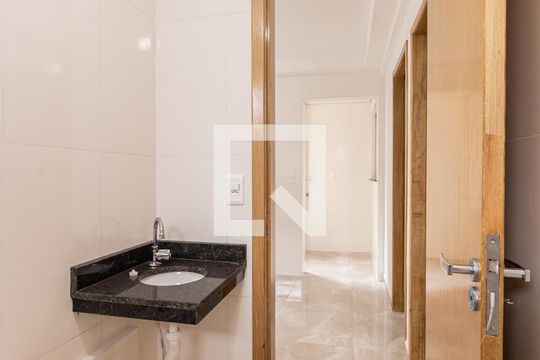 Banheiro Social de apartamento à venda com 2 quartos, 38m² em Chácara Seis de Outubro, São Paulo