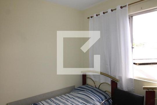 Quarto de apartamento para alugar com 3 quartos, 64m² em Quinta da Paineira, São Paulo