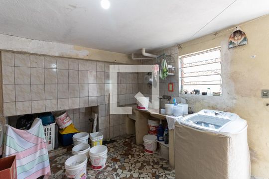 Garagem de casa à venda com 5 quartos, 206m² em Jardim Maria Estela, São Paulo